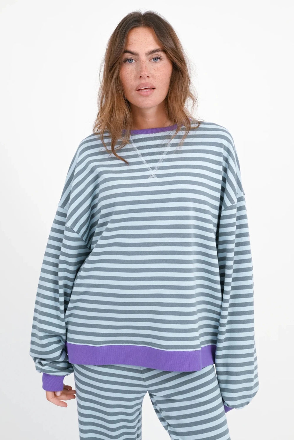 STRIPE SWEATSHIRT CHESAPEAKE
whale stripes