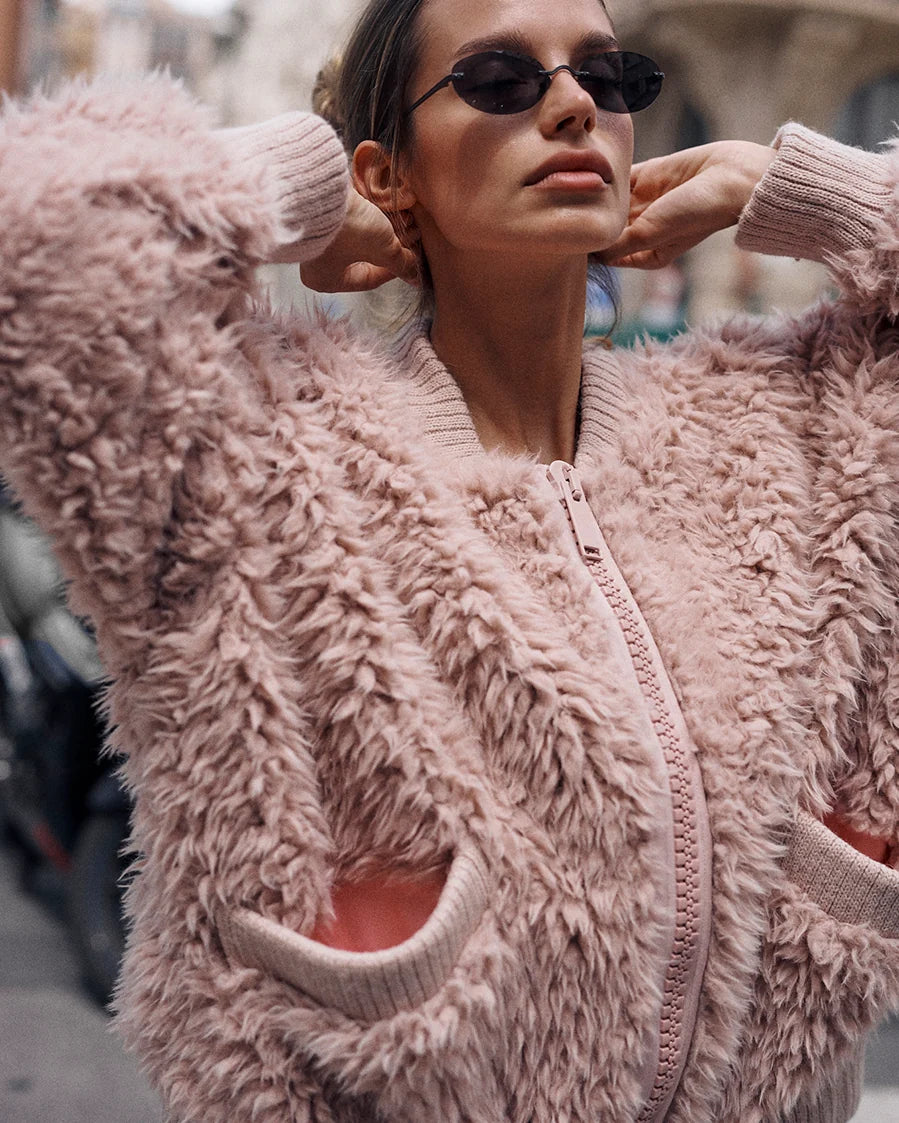 Jacke fluffy in soft pink