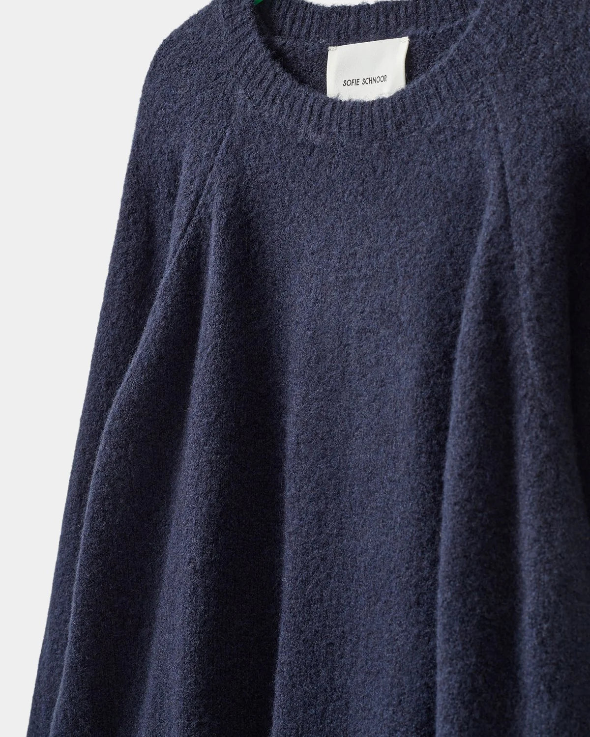 Dunkelblauer Pullover